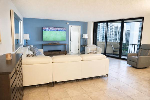 Phoenix Towers, 2800 N Ocean Dr #B12C, Riviera Beach, Florida 33404, image 2