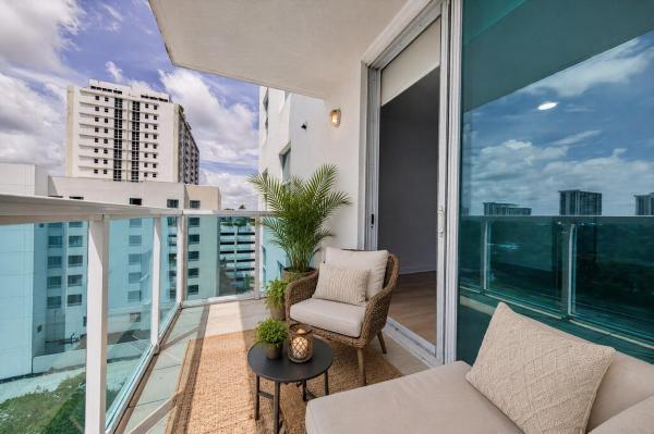 Brickell View West, 1723 SW 2nd Ave #909, Miami, Florida 33129, image 2