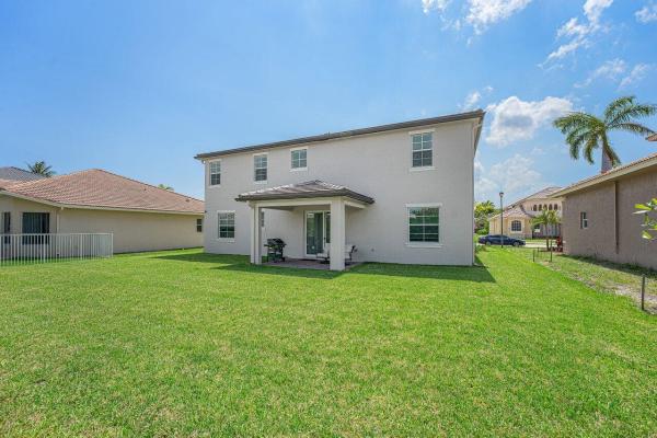 The Estates Of Boynton Waters, 9298 Pearch Ln, Boynton Beach, Florida 33437, image 3