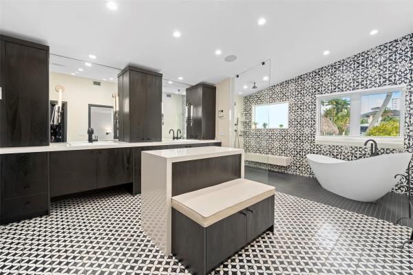 Stilwell Isles, 330 Royal Plaza Dr, Fort Lauderdale, Florida 33301, image 1