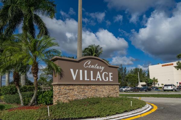 170 Kent J, West Palm Beach, Florida 33417, image 2