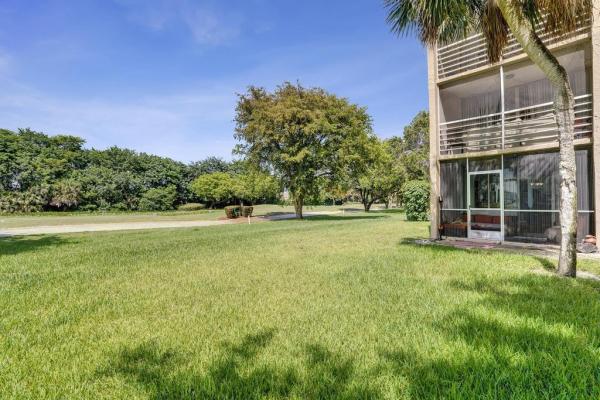 Tangerine Of Pine Island Ridge, 9430 Tangerine Pl #104, Davie, Florida 33324, image 1
