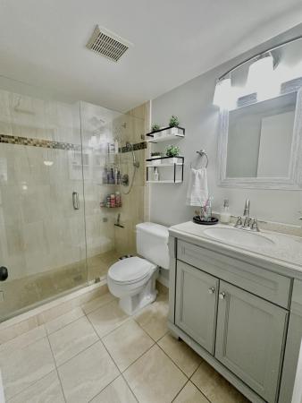 The Palm Club, 1104 Green Pine Blvd #G1, West Palm Beach, Florida 33409, image 3