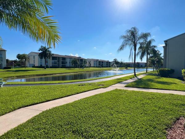 The Palm Club, 1104 Green Pine Blvd #G1, West Palm Beach, Florida 33409, image 1