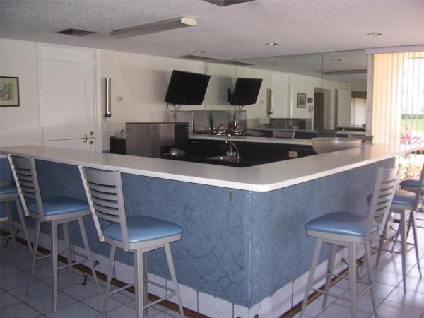 Olympic Pointe At Cypress Bend, 2222 N Cypress Bend Dr #309, Pompano Beach, Florida 33069, image 1