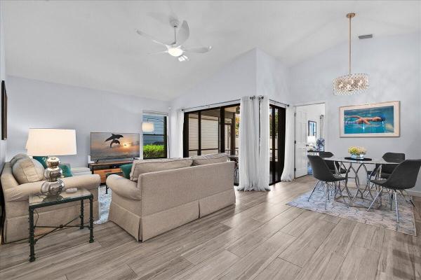 Bedford Mews At Wellington, 13371 Bedford Mews Ct, Wellington, Florida 33414, image 2