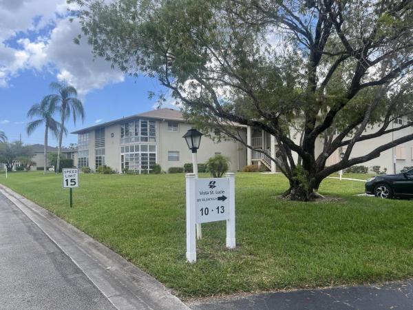 13 Lake Vista Trl #105, Port St. Lucie, Florida 34952, image 1