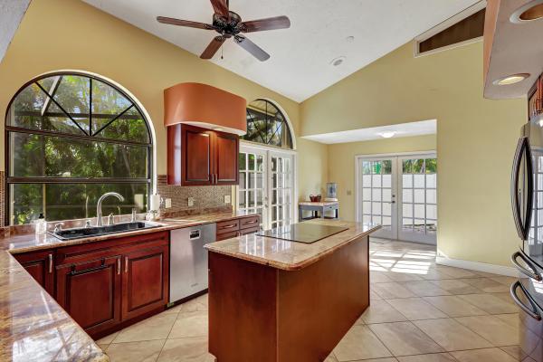Queens Cove, 137 Queens Rd, Fort Pierce, Florida 34949, image 3