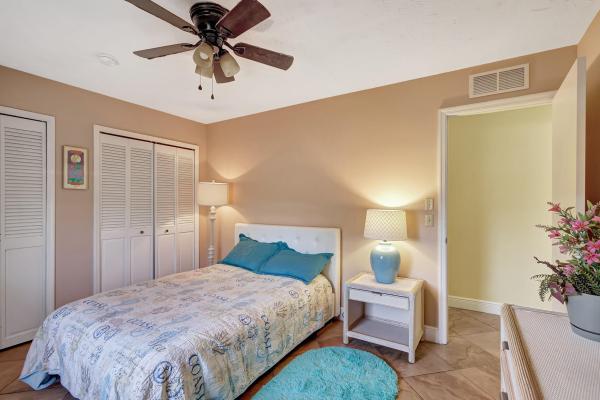 Queens Cove, 137 Queens Rd, Fort Pierce, Florida 34949, image 1