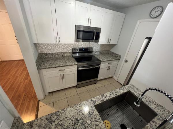 Palm-Aire Gardens, 4341 W Mcnab Rd #10, Pompano Beach, Florida 33069, image 2