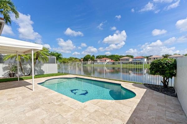 Crescent Creek, 3961 Crescent Creek Pl, Coconut Creek, Florida 33073, image 2