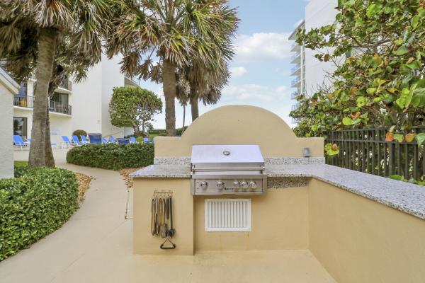 Connemara, 5420 N Ocean Dr #204, Riviera Beach, Florida 33404, image 3