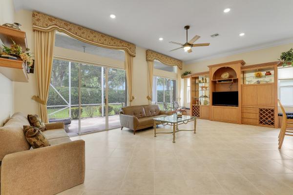 6554 Pavone St, Lake Worth, Florida 33467, image 1
