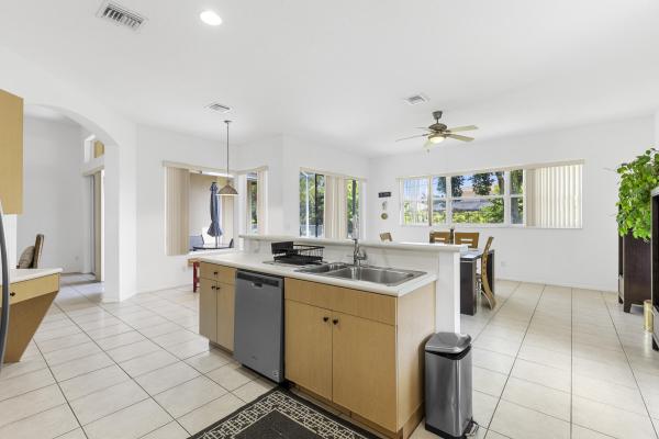 10555 Paso Fino Dr, Lake Worth, Florida 33449, image 2