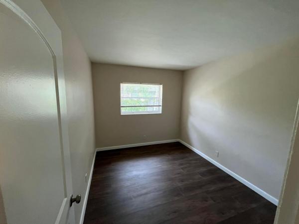 South Middle River, 1335 NW 7th Ter, Fort Lauderdale, Florida 33311, image 2
