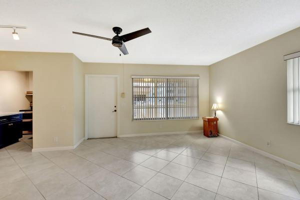 Snug Harbor Gardens, 638 Snug Harbor Dr #E11, Boynton Beach, Florida 33435, image 3