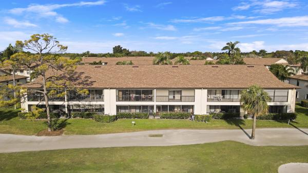 Pine Crest At Indian Creek, 1001 Pinecrest Cir #C, Jupiter, Florida 33458, image 3