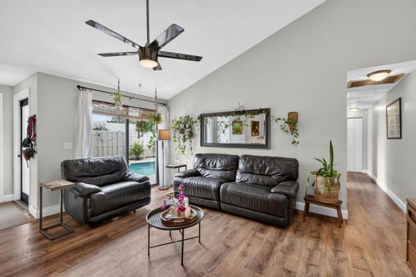 Westwood Gardens, 5378 Eagle Lake Dr, Palm Beach Gardens, Florida 33418, image 2