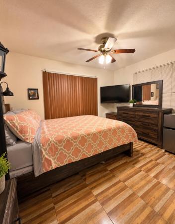 Roosevelt Estates, 1310 Palm Beach Lakes Blvd, West Palm Beach, Florida 33401, image 1