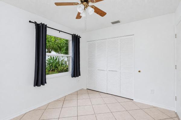 Huntington Woods, 117 Sherwood Dr, Royal Palm Beach, Florida 33411, image 1