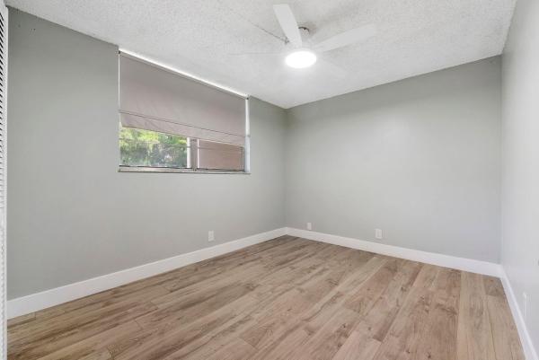 Poinciana Place Of Pine Island Ridge, 9450 Poinciana Pl #211, Davie, Florida 33324, image 3