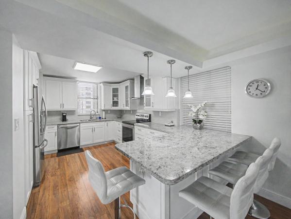 Tower At Biscayne Cove, 18181 NE 31st Ct #1807, Aventura, Florida 33160, image 3