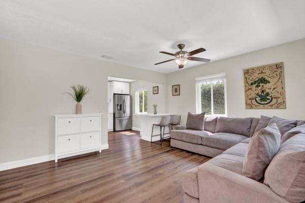 Kelsey City, 222 Bayberry Dr, Lake Park, Florida 33403, image 2