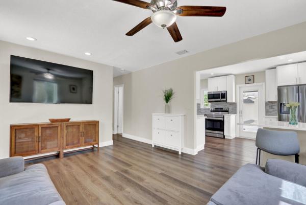 Kelsey City, 222 Bayberry Dr, Lake Park, Florida 33403, image 1