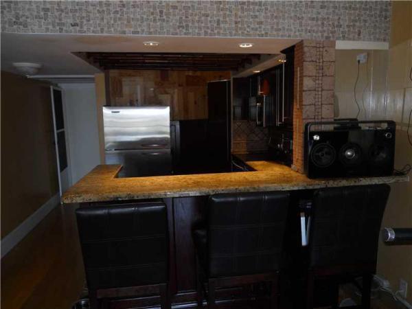 Cross Fox, 5321 NE 24th Ter #512A, Fort Lauderdale, Florida 33308, image 2