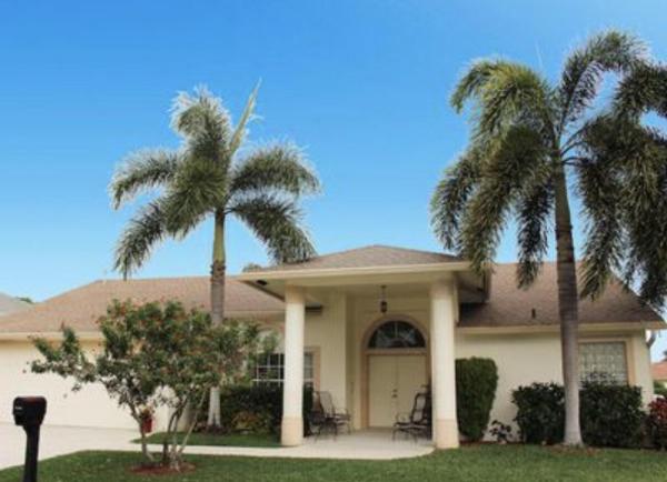 Fairway Isles, 1608 Doral Dr, Greenacres, Florida 33413, image 2