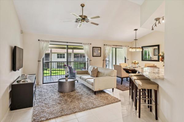 5750 Coach House Cir #G, Boca Raton, Florida 33486, image 2