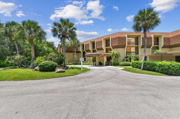 Woodland Lakes, 5188 Woodland Lakes Dr #332, Palm Beach Gardens, Florida 33418, image 1