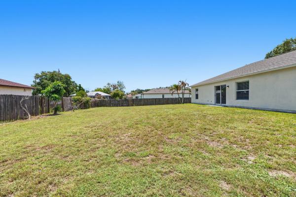 201 SW Amesbury Ave, Port St. Lucie, Florida 34953, image 2