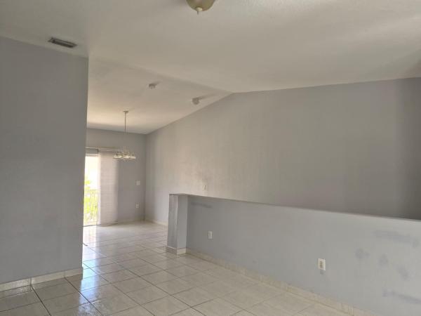 7211 NW 174th Ter #203, Hialeah, Florida 33015, image 1