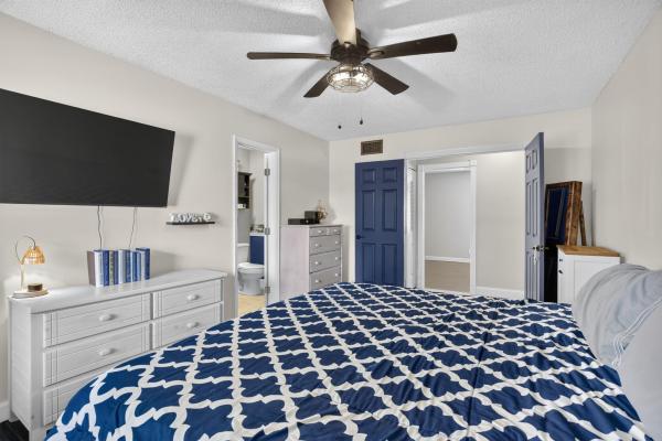 Wimbledon At Jacaranda, 124 Wimbledon Lake Dr, Plantation, Florida 33324, image 3