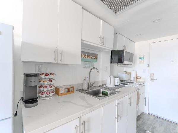 The Aventura Beach Club, 19201 Collins Ave #1038, Sunny Isles Beach, Florida 33160, image 2