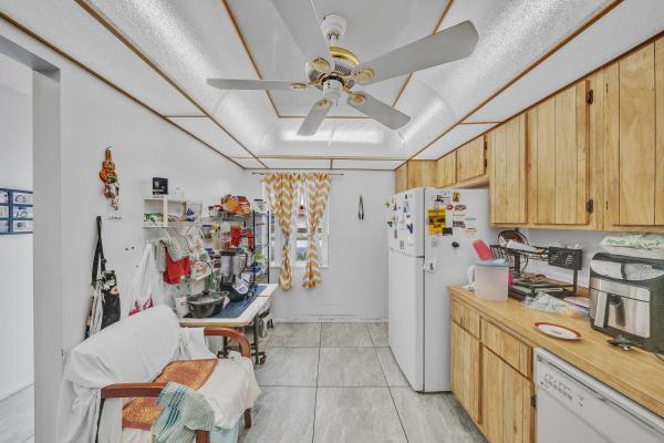 Fernley 2 At Cresthaven Townhomes, 5775 W Fernley Dr Dr #76, West Palm Beach, Florida 33415, image 1