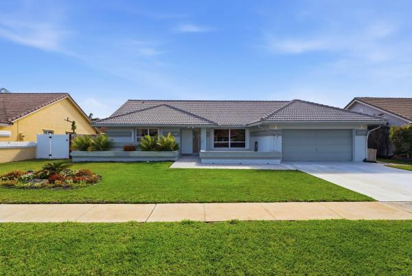Sun Valley 2, 9284 Laurel Green Dr, Boynton Beach, Florida 33437, image 1