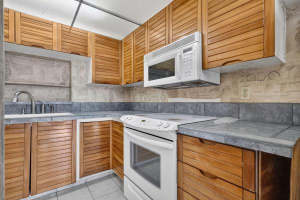 Morningstar At Delray, 5884 Morningstar Cir #406, Delray Beach, Florida 33484, image 2