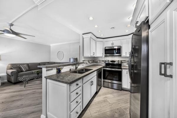 Berkshire, 1039 Berkshire B, Deerfield Beach, Florida 33442, image 2