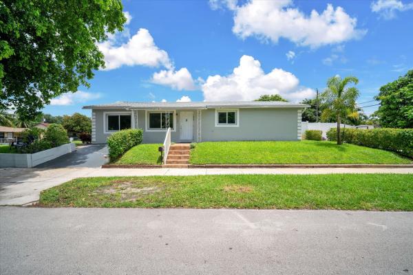 Driftwood Estates, 7321 Cody St, Hollywood, Florida 33024, image 3