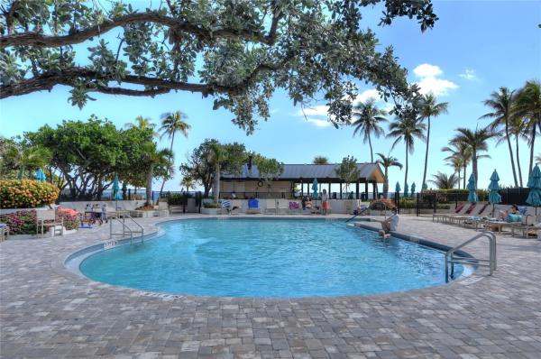 Sea Ranch Club A, 5100 N Ocean Blvd #405, Lauderdale By The Sea, Florida 33308, image 3