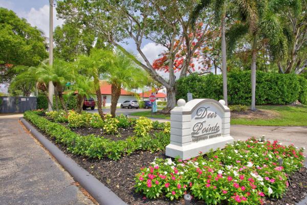 Deer Pointe, 353 NW 36th Ave, Deerfield Beach, Florida 33442, image 2