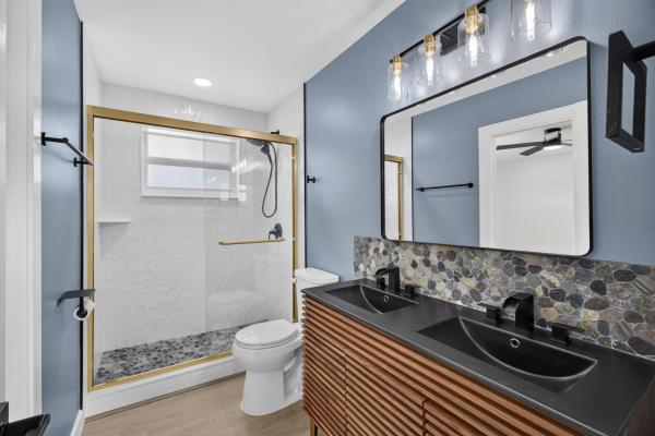Inlet City, 665 W 7th St, Riviera Beach, Florida 33404, image 2