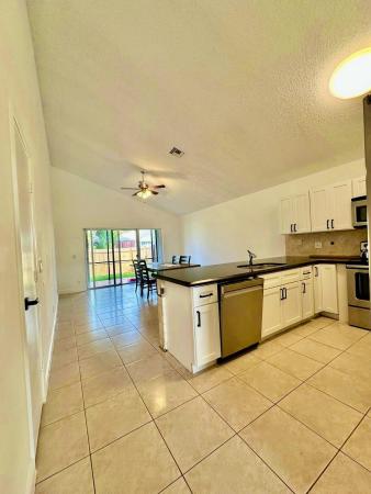 Regency Place At Boca Winds, 22449 Middletown Dr, Boca Raton, Florida 33428, image 2