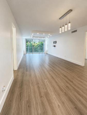 Palm-Aire Country Club 6, 3930 Oaks Clubhouse Dr #303, Pompano Beach, Florida 33069, image 1