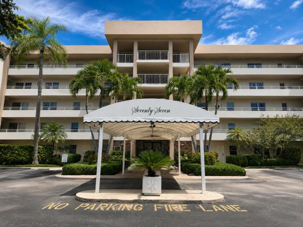 Palm-Aire Country Club 6, 3930 Oaks Clubhouse Dr #303, Pompano Beach, Florida 33069, image 3