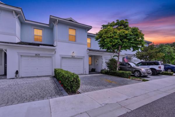 Sandpiper Pointe, 1823 Sandpiper Pointe Pl, Deerfield Beach, Florida 33442, image 3