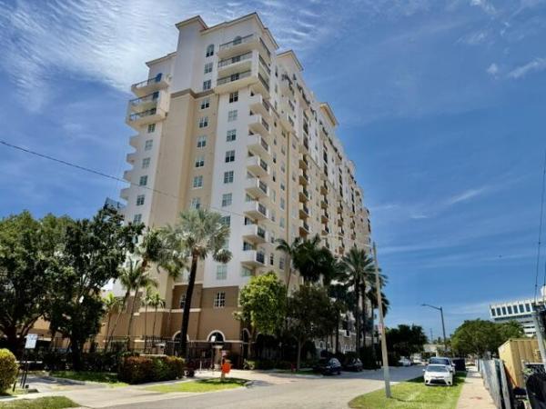 Montecito Palm Beach, 616 Clearwater Park Rd #713, West Palm Beach, Florida 33401, image 1