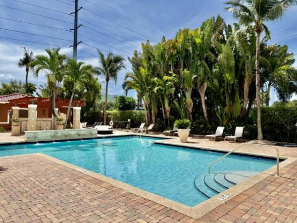 Montecito Palm Beach, 616 Clearwater Park Rd #713, West Palm Beach, Florida 33401, image 2